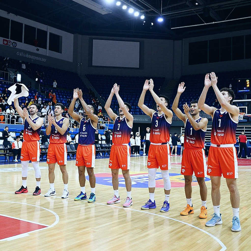 U15 Việt Nam và bài toán 8v8: Khung thành giữ nguyên, sân nhỏ lại
